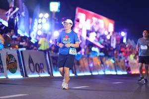 BIB: 4250
                            <button type="button" onclick="openModal(21551057)" class="btn btn-primary btn-sm float-right btn-popup" data-toggle="modal" data-target=".modal-high-quality">
                        <i class="fas fa-shopping-cart"></i> Add to Cart
                    </button>
                                            <button type="button" onclick="isThisMe(21551057, true)" class="btn btn-success btn-sm float-right btn-popup btn-isme hidden" data-toggle="tooltip" data-placement="bottom" title="นี่คือรูปของคุณใช่ไหม คลิกที่นี่เพื่อเอาเข้าอัลบั้ม">
                        <i class="fas fa-plus"></i> Add to album
                    </button>
                    <button type="button" onclick="isThisMe(21551057, false)" class="btn btn-warning btn-sm float-right btn-popup btn-isnotme hidden">
                        <i class="fas fa-ban"></i> Remove from album
                    </button>