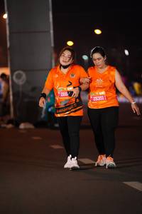 BIB: 266, 25351
                            <button type="button" onclick="openModal(21468343)" class="btn btn-primary btn-sm float-right btn-popup" data-toggle="modal" data-target=".modal-high-quality">
                        <i class="fas fa-shopping-cart"></i> Add to Cart
                    </button>
                                            <button type="button" onclick="isThisMe(21468343, true)" class="btn btn-success btn-sm float-right btn-popup btn-isme hidden" data-toggle="tooltip" data-placement="bottom" title="นี่คือรูปของคุณใช่ไหม คลิกที่นี่เพื่อเอาเข้าอัลบั้ม">
                        <i class="fas fa-plus"></i> Add to album
                    </button>
                    <button type="button" onclick="isThisMe(21468343, false)" class="btn btn-warning btn-sm float-right btn-popup btn-isnotme hidden">
                        <i class="fas fa-ban"></i> Remove from album
                    </button>