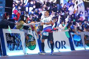 BIB: 5855, 0000, 999, 42209
                            <button type="button" onclick="openModal(21585005)" class="btn btn-primary btn-sm float-right btn-popup" data-toggle="modal" data-target=".modal-high-quality">
                        <i class="fas fa-shopping-cart"></i> Add to Cart
                    </button>
                                            <button type="button" onclick="isThisMe(21585005, true)" class="btn btn-success btn-sm float-right btn-popup btn-isme hidden" data-toggle="tooltip" data-placement="bottom" title="นี่คือรูปของคุณใช่ไหม คลิกที่นี่เพื่อเอาเข้าอัลบั้ม">
                        <i class="fas fa-plus"></i> Add to album
                    </button>
                    <button type="button" onclick="isThisMe(21585005, false)" class="btn btn-warning btn-sm float-right btn-popup btn-isnotme hidden">
                        <i class="fas fa-ban"></i> Remove from album
                    </button>