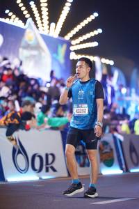 BIB: 200, 43292
                            <button type="button" onclick="openModal(21548909)" class="btn btn-primary btn-sm float-right btn-popup" data-toggle="modal" data-target=".modal-high-quality">
                        <i class="fas fa-shopping-cart"></i> Add to Cart
                    </button>
                                            <button type="button" onclick="isThisMe(21548909, true)" class="btn btn-success btn-sm float-right btn-popup btn-isme hidden" data-toggle="tooltip" data-placement="bottom" title="นี่คือรูปของคุณใช่ไหม คลิกที่นี่เพื่อเอาเข้าอัลบั้ม">
                        <i class="fas fa-plus"></i> Add to album
                    </button>
                    <button type="button" onclick="isThisMe(21548909, false)" class="btn btn-warning btn-sm float-right btn-popup btn-isnotme hidden">
                        <i class="fas fa-ban"></i> Remove from album
                    </button>