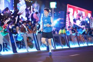 BIB: 423
                            <button type="button" onclick="openModal(21571976)" class="btn btn-primary btn-sm float-right btn-popup" data-toggle="modal" data-target=".modal-high-quality">
                        <i class="fas fa-shopping-cart"></i> Add to Cart
                    </button>
                                            <button type="button" onclick="isThisMe(21571976, true)" class="btn btn-success btn-sm float-right btn-popup btn-isme hidden" data-toggle="tooltip" data-placement="bottom" title="นี่คือรูปของคุณใช่ไหม คลิกที่นี่เพื่อเอาเข้าอัลบั้ม">
                        <i class="fas fa-plus"></i> Add to album
                    </button>
                    <button type="button" onclick="isThisMe(21571976, false)" class="btn btn-warning btn-sm float-right btn-popup btn-isnotme hidden">
                        <i class="fas fa-ban"></i> Remove from album
                    </button>