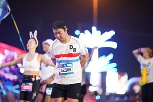 BIB: 45372, 42909
                            <button type="button" onclick="openModal(21582432)" class="btn btn-primary btn-sm float-right btn-popup" data-toggle="modal" data-target=".modal-high-quality">
                        <i class="fas fa-shopping-cart"></i> Add to Cart
                    </button>
                                            <button type="button" onclick="isThisMe(21582432, true)" class="btn btn-success btn-sm float-right btn-popup btn-isme hidden" data-toggle="tooltip" data-placement="bottom" title="นี่คือรูปของคุณใช่ไหม คลิกที่นี่เพื่อเอาเข้าอัลบั้ม">
                        <i class="fas fa-plus"></i> Add to album
                    </button>
                    <button type="button" onclick="isThisMe(21582432, false)" class="btn btn-warning btn-sm float-right btn-popup btn-isnotme hidden">
                        <i class="fas fa-ban"></i> Remove from album
                    </button>