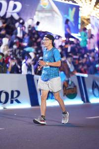 BIB: 507
                            <button type="button" onclick="openModal(21540350)" class="btn btn-primary btn-sm float-right btn-popup" data-toggle="modal" data-target=".modal-high-quality">
                        <i class="fas fa-shopping-cart"></i> Add to Cart
                    </button>
                                            <button type="button" onclick="isThisMe(21540350, true)" class="btn btn-success btn-sm float-right btn-popup btn-isme hidden" data-toggle="tooltip" data-placement="bottom" title="นี่คือรูปของคุณใช่ไหม คลิกที่นี่เพื่อเอาเข้าอัลบั้ม">
                        <i class="fas fa-plus"></i> Add to album
                    </button>
                    <button type="button" onclick="isThisMe(21540350, false)" class="btn btn-warning btn-sm float-right btn-popup btn-isnotme hidden">
                        <i class="fas fa-ban"></i> Remove from album
                    </button>