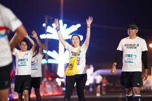 BIB: 40761, 10260, 200, 43063
                            <button type="button" onclick="openModal(21582621)" class="btn btn-primary btn-sm float-right btn-popup" data-toggle="modal" data-target=".modal-high-quality">
                        <i class="fas fa-shopping-cart"></i> Add to Cart
                    </button>
                                            <button type="button" onclick="isThisMe(21582621, true)" class="btn btn-success btn-sm float-right btn-popup btn-isme hidden" data-toggle="tooltip" data-placement="bottom" title="นี่คือรูปของคุณใช่ไหม คลิกที่นี่เพื่อเอาเข้าอัลบั้ม">
                        <i class="fas fa-plus"></i> Add to album
                    </button>
                    <button type="button" onclick="isThisMe(21582621, false)" class="btn btn-warning btn-sm float-right btn-popup btn-isnotme hidden">
                        <i class="fas fa-ban"></i> Remove from album
                    </button>