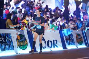 BIB: 1000, 4572
                            <button type="button" onclick="openModal(21572233)" class="btn btn-primary btn-sm float-right btn-popup" data-toggle="modal" data-target=".modal-high-quality">
                        <i class="fas fa-shopping-cart"></i> Add to Cart
                    </button>
                                            <button type="button" onclick="isThisMe(21572233, true)" class="btn btn-success btn-sm float-right btn-popup btn-isme hidden" data-toggle="tooltip" data-placement="bottom" title="นี่คือรูปของคุณใช่ไหม คลิกที่นี่เพื่อเอาเข้าอัลบั้ม">
                        <i class="fas fa-plus"></i> Add to album
                    </button>
                    <button type="button" onclick="isThisMe(21572233, false)" class="btn btn-warning btn-sm float-right btn-popup btn-isnotme hidden">
                        <i class="fas fa-ban"></i> Remove from album
                    </button>