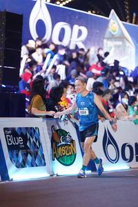 BIB: 1000, 999, 4884
                            <button type="button" onclick="openModal(21572661)" class="btn btn-primary btn-sm float-right btn-popup" data-toggle="modal" data-target=".modal-high-quality">
                        <i class="fas fa-shopping-cart"></i> Add to Cart
                    </button>
                                            <button type="button" onclick="isThisMe(21572661, true)" class="btn btn-success btn-sm float-right btn-popup btn-isme hidden" data-toggle="tooltip" data-placement="bottom" title="นี่คือรูปของคุณใช่ไหม คลิกที่นี่เพื่อเอาเข้าอัลบั้ม">
                        <i class="fas fa-plus"></i> Add to album
                    </button>
                    <button type="button" onclick="isThisMe(21572661, false)" class="btn btn-warning btn-sm float-right btn-popup btn-isnotme hidden">
                        <i class="fas fa-ban"></i> Remove from album
                    </button>