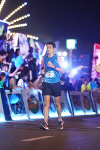 BIB: 0000, 41437
                            <button type="button" onclick="openModal(21564124)" class="btn btn-primary btn-sm float-right btn-popup" data-toggle="modal" data-target=".modal-high-quality">
                        <i class="fas fa-shopping-cart"></i> Add to Cart
                    </button>
                                            <button type="button" onclick="isThisMe(21564124, true)" class="btn btn-success btn-sm float-right btn-popup btn-isme hidden" data-toggle="tooltip" data-placement="bottom" title="นี่คือรูปของคุณใช่ไหม คลิกที่นี่เพื่อเอาเข้าอัลบั้ม">
                        <i class="fas fa-plus"></i> Add to album
                    </button>
                    <button type="button" onclick="isThisMe(21564124, false)" class="btn btn-warning btn-sm float-right btn-popup btn-isnotme hidden">
                        <i class="fas fa-ban"></i> Remove from album
                    </button>