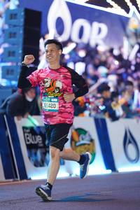 BIB: 65420
                            <button type="button" onclick="openModal(21584038)" class="btn btn-primary btn-sm float-right btn-popup" data-toggle="modal" data-target=".modal-high-quality">
                        <i class="fas fa-shopping-cart"></i> Add to Cart
                    </button>
                                            <button type="button" onclick="isThisMe(21584038, true)" class="btn btn-success btn-sm float-right btn-popup btn-isme hidden" data-toggle="tooltip" data-placement="bottom" title="นี่คือรูปของคุณใช่ไหม คลิกที่นี่เพื่อเอาเข้าอัลบั้ม">
                        <i class="fas fa-plus"></i> Add to album
                    </button>
                    <button type="button" onclick="isThisMe(21584038, false)" class="btn btn-warning btn-sm float-right btn-popup btn-isnotme hidden">
                        <i class="fas fa-ban"></i> Remove from album
                    </button>