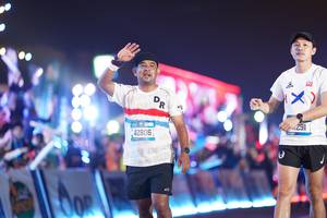 BIB: 42806, 291
                            <button type="button" onclick="openModal(21578205)" class="btn btn-primary btn-sm float-right btn-popup" data-toggle="modal" data-target=".modal-high-quality">
                        <i class="fas fa-shopping-cart"></i> Add to Cart
                    </button>
                                            <button type="button" onclick="isThisMe(21578205, true)" class="btn btn-success btn-sm float-right btn-popup btn-isme hidden" data-toggle="tooltip" data-placement="bottom" title="นี่คือรูปของคุณใช่ไหม คลิกที่นี่เพื่อเอาเข้าอัลบั้ม">
                        <i class="fas fa-plus"></i> Add to album
                    </button>
                    <button type="button" onclick="isThisMe(21578205, false)" class="btn btn-warning btn-sm float-right btn-popup btn-isnotme hidden">
                        <i class="fas fa-ban"></i> Remove from album
                    </button>