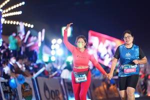 BIB: 41638, 45996
                            <button type="button" onclick="openModal(21542503)" class="btn btn-primary btn-sm float-right btn-popup" data-toggle="modal" data-target=".modal-high-quality">
                        <i class="fas fa-shopping-cart"></i> Add to Cart
                    </button>
                                            <button type="button" onclick="isThisMe(21542503, true)" class="btn btn-success btn-sm float-right btn-popup btn-isme hidden" data-toggle="tooltip" data-placement="bottom" title="นี่คือรูปของคุณใช่ไหม คลิกที่นี่เพื่อเอาเข้าอัลบั้ม">
                        <i class="fas fa-plus"></i> Add to album
                    </button>
                    <button type="button" onclick="isThisMe(21542503, false)" class="btn btn-warning btn-sm float-right btn-popup btn-isnotme hidden">
                        <i class="fas fa-ban"></i> Remove from album
                    </button>