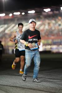 BIB: 41769
                            <button type="button" onclick="openModal(21283664)" class="btn btn-primary btn-sm float-right btn-popup" data-toggle="modal" data-target=".modal-high-quality">
                        <i class="fas fa-shopping-cart"></i> Add to Cart
                    </button>
                                            <button type="button" onclick="isThisMe(21283664, true)" class="btn btn-success btn-sm float-right btn-popup btn-isme hidden" data-toggle="tooltip" data-placement="bottom" title="นี่คือรูปของคุณใช่ไหม คลิกที่นี่เพื่อเอาเข้าอัลบั้ม">
                        <i class="fas fa-plus"></i> Add to album
                    </button>
                    <button type="button" onclick="isThisMe(21283664, false)" class="btn btn-warning btn-sm float-right btn-popup btn-isnotme hidden">
                        <i class="fas fa-ban"></i> Remove from album
                    </button>