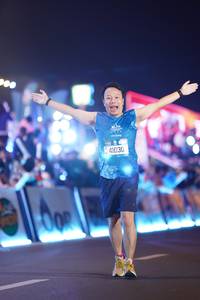 BIB: 1594, 41030
                            <button type="button" onclick="openModal(21584446)" class="btn btn-primary btn-sm float-right btn-popup" data-toggle="modal" data-target=".modal-high-quality">
                        <i class="fas fa-shopping-cart"></i> Add to Cart
                    </button>
                                            <button type="button" onclick="isThisMe(21584446, true)" class="btn btn-success btn-sm float-right btn-popup btn-isme hidden" data-toggle="tooltip" data-placement="bottom" title="นี่คือรูปของคุณใช่ไหม คลิกที่นี่เพื่อเอาเข้าอัลบั้ม">
                        <i class="fas fa-plus"></i> Add to album
                    </button>
                    <button type="button" onclick="isThisMe(21584446, false)" class="btn btn-warning btn-sm float-right btn-popup btn-isnotme hidden">
                        <i class="fas fa-ban"></i> Remove from album
                    </button>