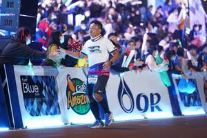 BIB: 0000, 42209
                            <button type="button" onclick="openModal(21585017)" class="btn btn-primary btn-sm float-right btn-popup" data-toggle="modal" data-target=".modal-high-quality">
                        <i class="fas fa-shopping-cart"></i> Add to Cart
                    </button>
                                            <button type="button" onclick="isThisMe(21585017, true)" class="btn btn-success btn-sm float-right btn-popup btn-isme hidden" data-toggle="tooltip" data-placement="bottom" title="นี่คือรูปของคุณใช่ไหม คลิกที่นี่เพื่อเอาเข้าอัลบั้ม">
                        <i class="fas fa-plus"></i> Add to album
                    </button>
                    <button type="button" onclick="isThisMe(21585017, false)" class="btn btn-warning btn-sm float-right btn-popup btn-isnotme hidden">
                        <i class="fas fa-ban"></i> Remove from album
                    </button>