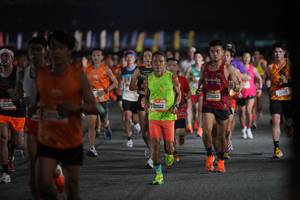 BIB: 22386, 20102, 20663, 22915
                            <button type="button" onclick="openModal(20450611)" class="btn btn-primary btn-sm float-right btn-popup" data-toggle="modal" data-target=".modal-high-quality">
                        <i class="fas fa-shopping-cart"></i> Add to Cart
                    </button>
                                            <button type="button" onclick="isThisMe(20450611, true)" class="btn btn-success btn-sm float-right btn-popup btn-isme hidden" data-toggle="tooltip" data-placement="bottom" title="นี่คือรูปของคุณใช่ไหม คลิกที่นี่เพื่อเอาเข้าอัลบั้ม">
                        <i class="fas fa-plus"></i> Add to album
                    </button>
                    <button type="button" onclick="isThisMe(20450611, false)" class="btn btn-warning btn-sm float-right btn-popup btn-isnotme hidden">
                        <i class="fas fa-ban"></i> Remove from album
                    </button>