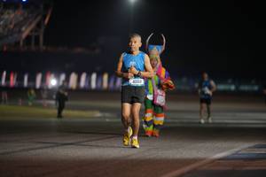 BIB: 40014
                            <button type="button" onclick="openModal(20400763)" class="btn btn-primary btn-sm float-right btn-popup" data-toggle="modal" data-target=".modal-high-quality">
                        <i class="fas fa-shopping-cart"></i> Add to Cart
                    </button>
                                            <button type="button" onclick="isThisMe(20400763, true)" class="btn btn-success btn-sm float-right btn-popup btn-isme hidden" data-toggle="tooltip" data-placement="bottom" title="นี่คือรูปของคุณใช่ไหม คลิกที่นี่เพื่อเอาเข้าอัลบั้ม">
                        <i class="fas fa-plus"></i> Add to album
                    </button>
                    <button type="button" onclick="isThisMe(20400763, false)" class="btn btn-warning btn-sm float-right btn-popup btn-isnotme hidden">
                        <i class="fas fa-ban"></i> Remove from album
                    </button>