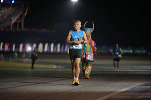 BIB: 40014
                            <button type="button" onclick="openModal(20400472)" class="btn btn-primary btn-sm float-right btn-popup" data-toggle="modal" data-target=".modal-high-quality">
                        <i class="fas fa-shopping-cart"></i> Add to Cart
                    </button>
                                            <button type="button" onclick="isThisMe(20400472, true)" class="btn btn-success btn-sm float-right btn-popup btn-isme hidden" data-toggle="tooltip" data-placement="bottom" title="นี่คือรูปของคุณใช่ไหม คลิกที่นี่เพื่อเอาเข้าอัลบั้ม">
                        <i class="fas fa-plus"></i> Add to album
                    </button>
                    <button type="button" onclick="isThisMe(20400472, false)" class="btn btn-warning btn-sm float-right btn-popup btn-isnotme hidden">
                        <i class="fas fa-ban"></i> Remove from album
                    </button>