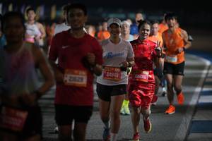 BIB: 21629, 24949, 69206
                            <button type="button" onclick="openModal(20497467)" class="btn btn-primary btn-sm float-right btn-popup" data-toggle="modal" data-target=".modal-high-quality">
                        <i class="fas fa-shopping-cart"></i> Add to Cart
                    </button>
                                            <button type="button" onclick="isThisMe(20497467, true)" class="btn btn-success btn-sm float-right btn-popup btn-isme hidden" data-toggle="tooltip" data-placement="bottom" title="นี่คือรูปของคุณใช่ไหม คลิกที่นี่เพื่อเอาเข้าอัลบั้ม">
                        <i class="fas fa-plus"></i> Add to album
                    </button>
                    <button type="button" onclick="isThisMe(20497467, false)" class="btn btn-warning btn-sm float-right btn-popup btn-isnotme hidden">
                        <i class="fas fa-ban"></i> Remove from album
                    </button>