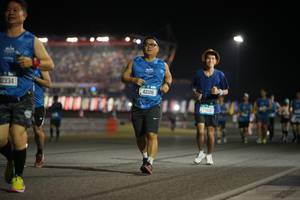 BIB: 2334, 42106, 77426
                            <button type="button" onclick="openModal(20385251)" class="btn btn-primary btn-sm float-right btn-popup" data-toggle="modal" data-target=".modal-high-quality">
                        <i class="fas fa-shopping-cart"></i> Add to Cart
                    </button>
                                            <button type="button" onclick="isThisMe(20385251, true)" class="btn btn-success btn-sm float-right btn-popup btn-isme hidden" data-toggle="tooltip" data-placement="bottom" title="นี่คือรูปของคุณใช่ไหม คลิกที่นี่เพื่อเอาเข้าอัลบั้ม">
                        <i class="fas fa-plus"></i> Add to album
                    </button>
                    <button type="button" onclick="isThisMe(20385251, false)" class="btn btn-warning btn-sm float-right btn-popup btn-isnotme hidden">
                        <i class="fas fa-ban"></i> Remove from album
                    </button>