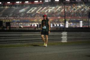 BIB: 43993
                            <button type="button" onclick="openModal(20380852)" class="btn btn-primary btn-sm float-right btn-popup" data-toggle="modal" data-target=".modal-high-quality">
                        <i class="fas fa-shopping-cart"></i> Add to Cart
                    </button>
                                            <button type="button" onclick="isThisMe(20380852, true)" class="btn btn-success btn-sm float-right btn-popup btn-isme hidden" data-toggle="tooltip" data-placement="bottom" title="นี่คือรูปของคุณใช่ไหม คลิกที่นี่เพื่อเอาเข้าอัลบั้ม">
                        <i class="fas fa-plus"></i> Add to album
                    </button>
                    <button type="button" onclick="isThisMe(20380852, false)" class="btn btn-warning btn-sm float-right btn-popup btn-isnotme hidden">
                        <i class="fas fa-ban"></i> Remove from album
                    </button>