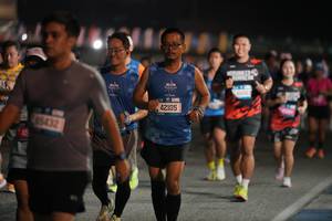 BIB: 65432, 2131, 42105
                            <button type="button" onclick="openModal(20361997)" class="btn btn-primary btn-sm float-right btn-popup" data-toggle="modal" data-target=".modal-high-quality">
                        <i class="fas fa-shopping-cart"></i> Add to Cart
                    </button>
                                            <button type="button" onclick="isThisMe(20361997, true)" class="btn btn-success btn-sm float-right btn-popup btn-isme hidden" data-toggle="tooltip" data-placement="bottom" title="นี่คือรูปของคุณใช่ไหม คลิกที่นี่เพื่อเอาเข้าอัลบั้ม">
                        <i class="fas fa-plus"></i> Add to album
                    </button>
                    <button type="button" onclick="isThisMe(20361997, false)" class="btn btn-warning btn-sm float-right btn-popup btn-isnotme hidden">
                        <i class="fas fa-ban"></i> Remove from album
                    </button>