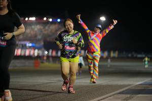 BIB: 601, 45604
                            <button type="button" onclick="openModal(20404313)" class="btn btn-primary btn-sm float-right btn-popup" data-toggle="modal" data-target=".modal-high-quality">
                        <i class="fas fa-shopping-cart"></i> Add to Cart
                    </button>
                                            <button type="button" onclick="isThisMe(20404313, true)" class="btn btn-success btn-sm float-right btn-popup btn-isme hidden" data-toggle="tooltip" data-placement="bottom" title="นี่คือรูปของคุณใช่ไหม คลิกที่นี่เพื่อเอาเข้าอัลบั้ม">
                        <i class="fas fa-plus"></i> Add to album
                    </button>
                    <button type="button" onclick="isThisMe(20404313, false)" class="btn btn-warning btn-sm float-right btn-popup btn-isnotme hidden">
                        <i class="fas fa-ban"></i> Remove from album
                    </button>