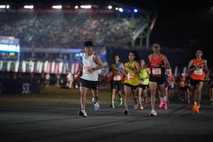 BIB: 99112, 006, 2202
                            <button type="button" onclick="openModal(20428737)" class="btn btn-primary btn-sm float-right btn-popup" data-toggle="modal" data-target=".modal-high-quality">
                        <i class="fas fa-shopping-cart"></i> Add to Cart
                    </button>
                                            <button type="button" onclick="isThisMe(20428737, true)" class="btn btn-success btn-sm float-right btn-popup btn-isme hidden" data-toggle="tooltip" data-placement="bottom" title="นี่คือรูปของคุณใช่ไหม คลิกที่นี่เพื่อเอาเข้าอัลบั้ม">
                        <i class="fas fa-plus"></i> Add to album
                    </button>
                    <button type="button" onclick="isThisMe(20428737, false)" class="btn btn-warning btn-sm float-right btn-popup btn-isnotme hidden">
                        <i class="fas fa-ban"></i> Remove from album
                    </button>