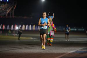 BIB: 40014
                            <button type="button" onclick="openModal(20400682)" class="btn btn-primary btn-sm float-right btn-popup" data-toggle="modal" data-target=".modal-high-quality">
                        <i class="fas fa-shopping-cart"></i> Add to Cart
                    </button>
                                            <button type="button" onclick="isThisMe(20400682, true)" class="btn btn-success btn-sm float-right btn-popup btn-isme hidden" data-toggle="tooltip" data-placement="bottom" title="นี่คือรูปของคุณใช่ไหม คลิกที่นี่เพื่อเอาเข้าอัลบั้ม">
                        <i class="fas fa-plus"></i> Add to album
                    </button>
                    <button type="button" onclick="isThisMe(20400682, false)" class="btn btn-warning btn-sm float-right btn-popup btn-isnotme hidden">
                        <i class="fas fa-ban"></i> Remove from album
                    </button>