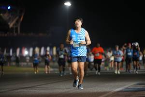 BIB: 43700
                            <button type="button" onclick="openModal(20370822)" class="btn btn-primary btn-sm float-right btn-popup" data-toggle="modal" data-target=".modal-high-quality">
                        <i class="fas fa-shopping-cart"></i> Add to Cart
                    </button>
                                            <button type="button" onclick="isThisMe(20370822, true)" class="btn btn-success btn-sm float-right btn-popup btn-isme hidden" data-toggle="tooltip" data-placement="bottom" title="นี่คือรูปของคุณใช่ไหม คลิกที่นี่เพื่อเอาเข้าอัลบั้ม">
                        <i class="fas fa-plus"></i> Add to album
                    </button>
                    <button type="button" onclick="isThisMe(20370822, false)" class="btn btn-warning btn-sm float-right btn-popup btn-isnotme hidden">
                        <i class="fas fa-ban"></i> Remove from album
                    </button>