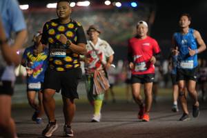 BIB: 4359, 28994
                            <button type="button" onclick="openModal(20375709)" class="btn btn-primary btn-sm float-right btn-popup" data-toggle="modal" data-target=".modal-high-quality">
                        <i class="fas fa-shopping-cart"></i> Add to Cart
                    </button>
                                            <button type="button" onclick="isThisMe(20375709, true)" class="btn btn-success btn-sm float-right btn-popup btn-isme hidden" data-toggle="tooltip" data-placement="bottom" title="นี่คือรูปของคุณใช่ไหม คลิกที่นี่เพื่อเอาเข้าอัลบั้ม">
                        <i class="fas fa-plus"></i> Add to album
                    </button>
                    <button type="button" onclick="isThisMe(20375709, false)" class="btn btn-warning btn-sm float-right btn-popup btn-isnotme hidden">
                        <i class="fas fa-ban"></i> Remove from album
                    </button>