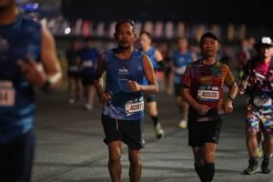 BIB: 40973, 40528
                            <button type="button" onclick="openModal(20365547)" class="btn btn-primary btn-sm float-right btn-popup" data-toggle="modal" data-target=".modal-high-quality">
                        <i class="fas fa-shopping-cart"></i> Add to Cart
                    </button>
                                            <button type="button" onclick="isThisMe(20365547, true)" class="btn btn-success btn-sm float-right btn-popup btn-isme hidden" data-toggle="tooltip" data-placement="bottom" title="นี่คือรูปของคุณใช่ไหม คลิกที่นี่เพื่อเอาเข้าอัลบั้ม">
                        <i class="fas fa-plus"></i> Add to album
                    </button>
                    <button type="button" onclick="isThisMe(20365547, false)" class="btn btn-warning btn-sm float-right btn-popup btn-isnotme hidden">
                        <i class="fas fa-ban"></i> Remove from album
                    </button>