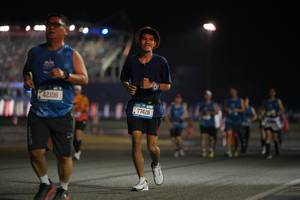 BIB: 42106, 77426
                            <button type="button" onclick="openModal(20385666)" class="btn btn-primary btn-sm float-right btn-popup" data-toggle="modal" data-target=".modal-high-quality">
                        <i class="fas fa-shopping-cart"></i> Add to Cart
                    </button>
                                            <button type="button" onclick="isThisMe(20385666, true)" class="btn btn-success btn-sm float-right btn-popup btn-isme hidden" data-toggle="tooltip" data-placement="bottom" title="นี่คือรูปของคุณใช่ไหม คลิกที่นี่เพื่อเอาเข้าอัลบั้ม">
                        <i class="fas fa-plus"></i> Add to album
                    </button>
                    <button type="button" onclick="isThisMe(20385666, false)" class="btn btn-warning btn-sm float-right btn-popup btn-isnotme hidden">
                        <i class="fas fa-ban"></i> Remove from album
                    </button>