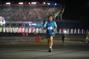 BIB: 433
                            <button type="button" onclick="openModal(20395841)" class="btn btn-primary btn-sm float-right btn-popup" data-toggle="modal" data-target=".modal-high-quality">
                        <i class="fas fa-shopping-cart"></i> Add to Cart
                    </button>
                                            <button type="button" onclick="isThisMe(20395841, true)" class="btn btn-success btn-sm float-right btn-popup btn-isme hidden" data-toggle="tooltip" data-placement="bottom" title="นี่คือรูปของคุณใช่ไหม คลิกที่นี่เพื่อเอาเข้าอัลบั้ม">
                        <i class="fas fa-plus"></i> Add to album
                    </button>
                    <button type="button" onclick="isThisMe(20395841, false)" class="btn btn-warning btn-sm float-right btn-popup btn-isnotme hidden">
                        <i class="fas fa-ban"></i> Remove from album
                    </button>