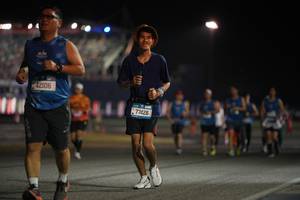 BIB: 42106, 77426
                            <button type="button" onclick="openModal(20385716)" class="btn btn-primary btn-sm float-right btn-popup" data-toggle="modal" data-target=".modal-high-quality">
                        <i class="fas fa-shopping-cart"></i> Add to Cart
                    </button>
                                            <button type="button" onclick="isThisMe(20385716, true)" class="btn btn-success btn-sm float-right btn-popup btn-isme hidden" data-toggle="tooltip" data-placement="bottom" title="นี่คือรูปของคุณใช่ไหม คลิกที่นี่เพื่อเอาเข้าอัลบั้ม">
                        <i class="fas fa-plus"></i> Add to album
                    </button>
                    <button type="button" onclick="isThisMe(20385716, false)" class="btn btn-warning btn-sm float-right btn-popup btn-isnotme hidden">
                        <i class="fas fa-ban"></i> Remove from album
                    </button>