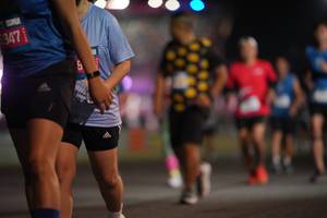 BIB: 947
                            <button type="button" onclick="openModal(20375523)" class="btn btn-primary btn-sm float-right btn-popup" data-toggle="modal" data-target=".modal-high-quality">
                        <i class="fas fa-shopping-cart"></i> Add to Cart
                    </button>
                                            <button type="button" onclick="isThisMe(20375523, true)" class="btn btn-success btn-sm float-right btn-popup btn-isme hidden" data-toggle="tooltip" data-placement="bottom" title="นี่คือรูปของคุณใช่ไหม คลิกที่นี่เพื่อเอาเข้าอัลบั้ม">
                        <i class="fas fa-plus"></i> Add to album
                    </button>
                    <button type="button" onclick="isThisMe(20375523, false)" class="btn btn-warning btn-sm float-right btn-popup btn-isnotme hidden">
                        <i class="fas fa-ban"></i> Remove from album
                    </button>