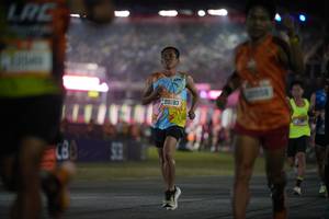 BIB: 8202
                            <button type="button" onclick="openModal(20447980)" class="btn btn-primary btn-sm float-right btn-popup" data-toggle="modal" data-target=".modal-high-quality">
                        <i class="fas fa-shopping-cart"></i> Add to Cart
                    </button>
                                            <button type="button" onclick="isThisMe(20447980, true)" class="btn btn-success btn-sm float-right btn-popup btn-isme hidden" data-toggle="tooltip" data-placement="bottom" title="นี่คือรูปของคุณใช่ไหม คลิกที่นี่เพื่อเอาเข้าอัลบั้ม">
                        <i class="fas fa-plus"></i> Add to album
                    </button>
                    <button type="button" onclick="isThisMe(20447980, false)" class="btn btn-warning btn-sm float-right btn-popup btn-isnotme hidden">
                        <i class="fas fa-ban"></i> Remove from album
                    </button>