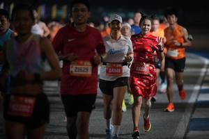 BIB: 21629, 24949, 69206
                            <button type="button" onclick="openModal(20497395)" class="btn btn-primary btn-sm float-right btn-popup" data-toggle="modal" data-target=".modal-high-quality">
                        <i class="fas fa-shopping-cart"></i> Add to Cart
                    </button>
                                            <button type="button" onclick="isThisMe(20497395, true)" class="btn btn-success btn-sm float-right btn-popup btn-isme hidden" data-toggle="tooltip" data-placement="bottom" title="นี่คือรูปของคุณใช่ไหม คลิกที่นี่เพื่อเอาเข้าอัลบั้ม">
                        <i class="fas fa-plus"></i> Add to album
                    </button>
                    <button type="button" onclick="isThisMe(20497395, false)" class="btn btn-warning btn-sm float-right btn-popup btn-isnotme hidden">
                        <i class="fas fa-ban"></i> Remove from album
                    </button>