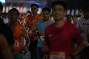 BIB: 243
                            <button type="button" onclick="openModal(20497872)" class="btn btn-primary btn-sm float-right btn-popup" data-toggle="modal" data-target=".modal-high-quality">
                        <i class="fas fa-shopping-cart"></i> Add to Cart
                    </button>
                                            <button type="button" onclick="isThisMe(20497872, true)" class="btn btn-success btn-sm float-right btn-popup btn-isme hidden" data-toggle="tooltip" data-placement="bottom" title="นี่คือรูปของคุณใช่ไหม คลิกที่นี่เพื่อเอาเข้าอัลบั้ม">
                        <i class="fas fa-plus"></i> Add to album
                    </button>
                    <button type="button" onclick="isThisMe(20497872, false)" class="btn btn-warning btn-sm float-right btn-popup btn-isnotme hidden">
                        <i class="fas fa-ban"></i> Remove from album
                    </button>