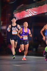 BIB: 20541, 20160, 105
                            <button type="button" onclick="openModal(19629494)" class="btn btn-primary btn-sm float-right btn-popup" data-toggle="modal" data-target=".modal-high-quality">
                        <i class="fas fa-shopping-cart"></i> Add to Cart
                    </button>
                                            <button type="button" onclick="isThisMe(19629494, true)" class="btn btn-success btn-sm float-right btn-popup btn-isme hidden" data-toggle="tooltip" data-placement="bottom" title="นี่คือรูปของคุณใช่ไหม คลิกที่นี่เพื่อเอาเข้าอัลบั้ม">
                        <i class="fas fa-plus"></i> Add to album
                    </button>
                    <button type="button" onclick="isThisMe(19629494, false)" class="btn btn-warning btn-sm float-right btn-popup btn-isnotme hidden">
                        <i class="fas fa-ban"></i> Remove from album
                    </button>