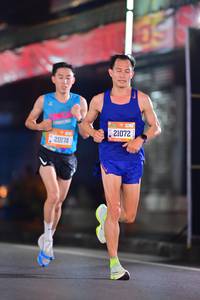 BIB: 20174, 21072
                            <button type="button" onclick="openModal(19629598)" class="btn btn-primary btn-sm float-right btn-popup" data-toggle="modal" data-target=".modal-high-quality">
                        <i class="fas fa-shopping-cart"></i> Add to Cart
                    </button>
                                            <button type="button" onclick="isThisMe(19629598, true)" class="btn btn-success btn-sm float-right btn-popup btn-isme hidden" data-toggle="tooltip" data-placement="bottom" title="นี่คือรูปของคุณใช่ไหม คลิกที่นี่เพื่อเอาเข้าอัลบั้ม">
                        <i class="fas fa-plus"></i> Add to album
                    </button>
                    <button type="button" onclick="isThisMe(19629598, false)" class="btn btn-warning btn-sm float-right btn-popup btn-isnotme hidden">
                        <i class="fas fa-ban"></i> Remove from album
                    </button>