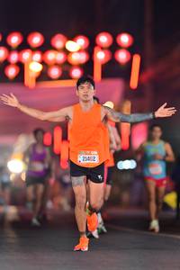 BIB: 21462
                            <button type="button" onclick="openModal(19647212)" class="btn btn-primary btn-sm float-right btn-popup" data-toggle="modal" data-target=".modal-high-quality">
                        <i class="fas fa-shopping-cart"></i> Add to Cart
                    </button>
                                            <button type="button" onclick="isThisMe(19647212, true)" class="btn btn-success btn-sm float-right btn-popup btn-isme hidden" data-toggle="tooltip" data-placement="bottom" title="นี่คือรูปของคุณใช่ไหม คลิกที่นี่เพื่อเอาเข้าอัลบั้ม">
                        <i class="fas fa-plus"></i> Add to album
                    </button>
                    <button type="button" onclick="isThisMe(19647212, false)" class="btn btn-warning btn-sm float-right btn-popup btn-isnotme hidden">
                        <i class="fas fa-ban"></i> Remove from album
                    </button>