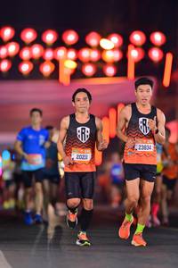 BIB: 20211, 23834
                            <button type="button" onclick="openModal(19666033)" class="btn btn-primary btn-sm float-right btn-popup" data-toggle="modal" data-target=".modal-high-quality">
                        <i class="fas fa-shopping-cart"></i> Add to Cart
                    </button>
                                            <button type="button" onclick="isThisMe(19666033, true)" class="btn btn-success btn-sm float-right btn-popup btn-isme hidden" data-toggle="tooltip" data-placement="bottom" title="นี่คือรูปของคุณใช่ไหม คลิกที่นี่เพื่อเอาเข้าอัลบั้ม">
                        <i class="fas fa-plus"></i> Add to album
                    </button>
                    <button type="button" onclick="isThisMe(19666033, false)" class="btn btn-warning btn-sm float-right btn-popup btn-isnotme hidden">
                        <i class="fas fa-ban"></i> Remove from album
                    </button>
