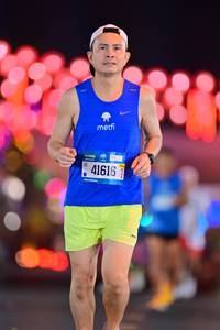 BIB: 41616
                            <button type="button" onclick="openModal(20172409)" class="btn btn-primary btn-sm float-right btn-popup" data-toggle="modal" data-target=".modal-high-quality">
                        <i class="fas fa-shopping-cart"></i> Add to Cart
                    </button>
                                            <button type="button" onclick="isThisMe(20172409, true)" class="btn btn-success btn-sm float-right btn-popup btn-isme hidden" data-toggle="tooltip" data-placement="bottom" title="นี่คือรูปของคุณใช่ไหม คลิกที่นี่เพื่อเอาเข้าอัลบั้ม">
                        <i class="fas fa-plus"></i> Add to album
                    </button>
                    <button type="button" onclick="isThisMe(20172409, false)" class="btn btn-warning btn-sm float-right btn-popup btn-isnotme hidden">
                        <i class="fas fa-ban"></i> Remove from album
                    </button>