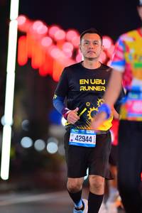 BIB: 42944
                            <button type="button" onclick="openModal(20210354)" class="btn btn-primary btn-sm float-right btn-popup" data-toggle="modal" data-target=".modal-high-quality">
                        <i class="fas fa-shopping-cart"></i> Add to Cart
                    </button>
                                            <button type="button" onclick="isThisMe(20210354, true)" class="btn btn-success btn-sm float-right btn-popup btn-isme hidden" data-toggle="tooltip" data-placement="bottom" title="นี่คือรูปของคุณใช่ไหม คลิกที่นี่เพื่อเอาเข้าอัลบั้ม">
                        <i class="fas fa-plus"></i> Add to album
                    </button>
                    <button type="button" onclick="isThisMe(20210354, false)" class="btn btn-warning btn-sm float-right btn-popup btn-isnotme hidden">
                        <i class="fas fa-ban"></i> Remove from album
                    </button>