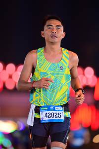 BIB: 104, 42825
                            <button type="button" onclick="openModal(20206091)" class="btn btn-primary btn-sm float-right btn-popup" data-toggle="modal" data-target=".modal-high-quality">
                        <i class="fas fa-shopping-cart"></i> Add to Cart
                    </button>
                                            <button type="button" onclick="isThisMe(20206091, true)" class="btn btn-success btn-sm float-right btn-popup btn-isme hidden" data-toggle="tooltip" data-placement="bottom" title="นี่คือรูปของคุณใช่ไหม คลิกที่นี่เพื่อเอาเข้าอัลบั้ม">
                        <i class="fas fa-plus"></i> Add to album
                    </button>
                    <button type="button" onclick="isThisMe(20206091, false)" class="btn btn-warning btn-sm float-right btn-popup btn-isnotme hidden">
                        <i class="fas fa-ban"></i> Remove from album
                    </button>