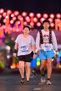 BIB: 41871, 43081
                            <button type="button" onclick="openModal(20259095)" class="btn btn-primary btn-sm float-right btn-popup" data-toggle="modal" data-target=".modal-high-quality">
                        <i class="fas fa-shopping-cart"></i> Add to Cart
                    </button>
                                            <button type="button" onclick="isThisMe(20259095, true)" class="btn btn-success btn-sm float-right btn-popup btn-isme hidden" data-toggle="tooltip" data-placement="bottom" title="นี่คือรูปของคุณใช่ไหม คลิกที่นี่เพื่อเอาเข้าอัลบั้ม">
                        <i class="fas fa-plus"></i> Add to album
                    </button>
                    <button type="button" onclick="isThisMe(20259095, false)" class="btn btn-warning btn-sm float-right btn-popup btn-isnotme hidden">
                        <i class="fas fa-ban"></i> Remove from album
                    </button>