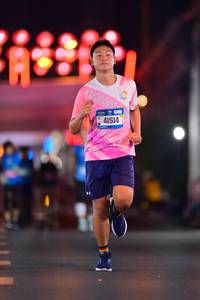 BIB: 41514
                            <button type="button" onclick="openModal(20282363)" class="btn btn-primary btn-sm float-right btn-popup" data-toggle="modal" data-target=".modal-high-quality">
                        <i class="fas fa-shopping-cart"></i> Add to Cart
                    </button>
                                            <button type="button" onclick="isThisMe(20282363, true)" class="btn btn-success btn-sm float-right btn-popup btn-isme hidden" data-toggle="tooltip" data-placement="bottom" title="นี่คือรูปของคุณใช่ไหม คลิกที่นี่เพื่อเอาเข้าอัลบั้ม">
                        <i class="fas fa-plus"></i> Add to album
                    </button>
                    <button type="button" onclick="isThisMe(20282363, false)" class="btn btn-warning btn-sm float-right btn-popup btn-isnotme hidden">
                        <i class="fas fa-ban"></i> Remove from album
                    </button>