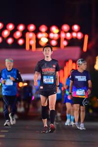 BIB: 41572, 78402
                            <button type="button" onclick="openModal(20207315)" class="btn btn-primary btn-sm float-right btn-popup" data-toggle="modal" data-target=".modal-high-quality">
                        <i class="fas fa-shopping-cart"></i> Add to Cart
                    </button>
                                            <button type="button" onclick="isThisMe(20207315, true)" class="btn btn-success btn-sm float-right btn-popup btn-isme hidden" data-toggle="tooltip" data-placement="bottom" title="นี่คือรูปของคุณใช่ไหม คลิกที่นี่เพื่อเอาเข้าอัลบั้ม">
                        <i class="fas fa-plus"></i> Add to album
                    </button>
                    <button type="button" onclick="isThisMe(20207315, false)" class="btn btn-warning btn-sm float-right btn-popup btn-isnotme hidden">
                        <i class="fas fa-ban"></i> Remove from album
                    </button>