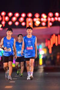 BIB: 46077, 41621, 2010
                            <button type="button" onclick="openModal(20250700)" class="btn btn-primary btn-sm float-right btn-popup" data-toggle="modal" data-target=".modal-high-quality">
                        <i class="fas fa-shopping-cart"></i> Add to Cart
                    </button>
                                            <button type="button" onclick="isThisMe(20250700, true)" class="btn btn-success btn-sm float-right btn-popup btn-isme hidden" data-toggle="tooltip" data-placement="bottom" title="นี่คือรูปของคุณใช่ไหม คลิกที่นี่เพื่อเอาเข้าอัลบั้ม">
                        <i class="fas fa-plus"></i> Add to album
                    </button>
                    <button type="button" onclick="isThisMe(20250700, false)" class="btn btn-warning btn-sm float-right btn-popup btn-isnotme hidden">
                        <i class="fas fa-ban"></i> Remove from album
                    </button>
