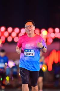 BIB: 113, 44059
                            <button type="button" onclick="openModal(20212540)" class="btn btn-primary btn-sm float-right btn-popup" data-toggle="modal" data-target=".modal-high-quality">
                        <i class="fas fa-shopping-cart"></i> Add to Cart
                    </button>
                                            <button type="button" onclick="isThisMe(20212540, true)" class="btn btn-success btn-sm float-right btn-popup btn-isme hidden" data-toggle="tooltip" data-placement="bottom" title="นี่คือรูปของคุณใช่ไหม คลิกที่นี่เพื่อเอาเข้าอัลบั้ม">
                        <i class="fas fa-plus"></i> Add to album
                    </button>
                    <button type="button" onclick="isThisMe(20212540, false)" class="btn btn-warning btn-sm float-right btn-popup btn-isnotme hidden">
                        <i class="fas fa-ban"></i> Remove from album
                    </button>