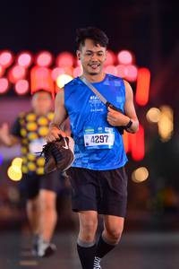 BIB: 2023, 4297
                            <button type="button" onclick="openModal(20281606)" class="btn btn-primary btn-sm float-right btn-popup" data-toggle="modal" data-target=".modal-high-quality">
                        <i class="fas fa-shopping-cart"></i> Add to Cart
                    </button>
                                            <button type="button" onclick="isThisMe(20281606, true)" class="btn btn-success btn-sm float-right btn-popup btn-isme hidden" data-toggle="tooltip" data-placement="bottom" title="นี่คือรูปของคุณใช่ไหม คลิกที่นี่เพื่อเอาเข้าอัลบั้ม">
                        <i class="fas fa-plus"></i> Add to album
                    </button>
                    <button type="button" onclick="isThisMe(20281606, false)" class="btn btn-warning btn-sm float-right btn-popup btn-isnotme hidden">
                        <i class="fas fa-ban"></i> Remove from album
                    </button>